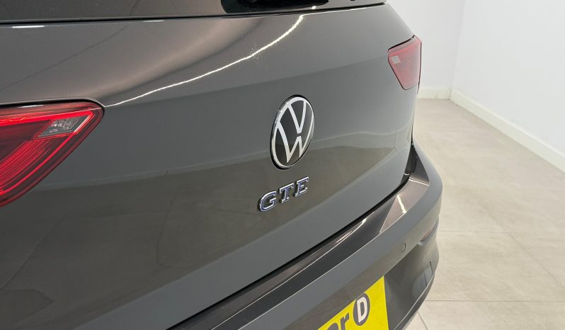 VOLKSWAGEN GOLF GTE 1.4 TSI 245CV DSG full