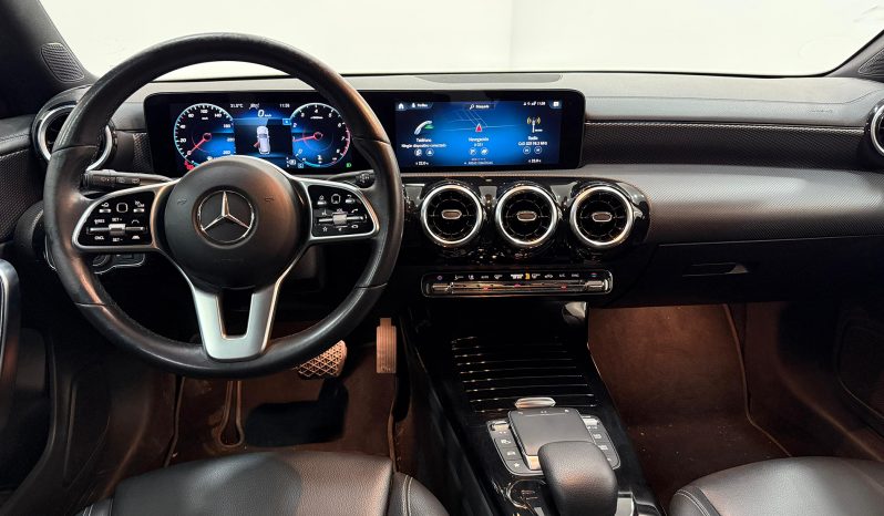 MERCEDES CLA 180 SHOOTING BRAKE full