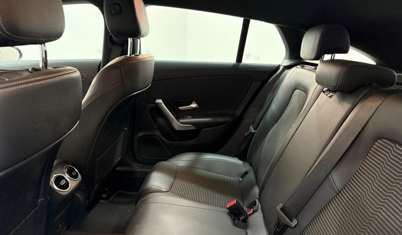 MERCEDES CLA 180 SHOOTING BRAKE full