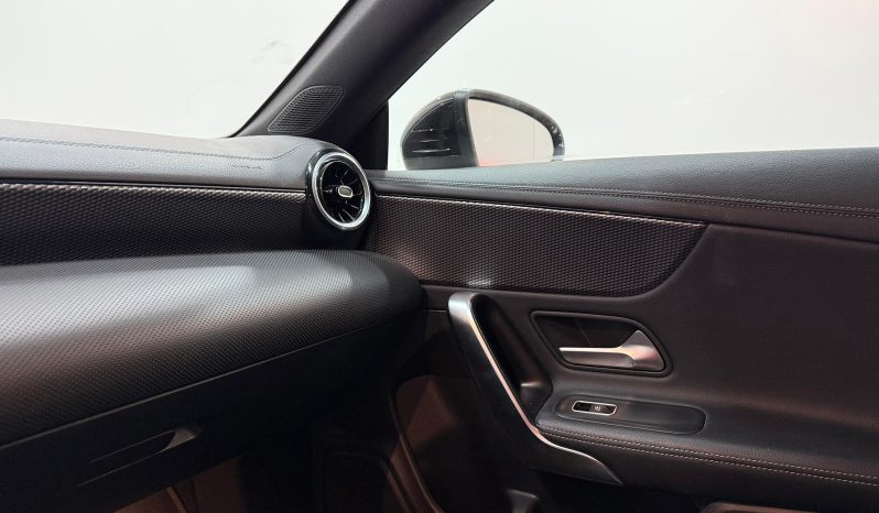 MERCEDES CLA 180 SHOOTING BRAKE full