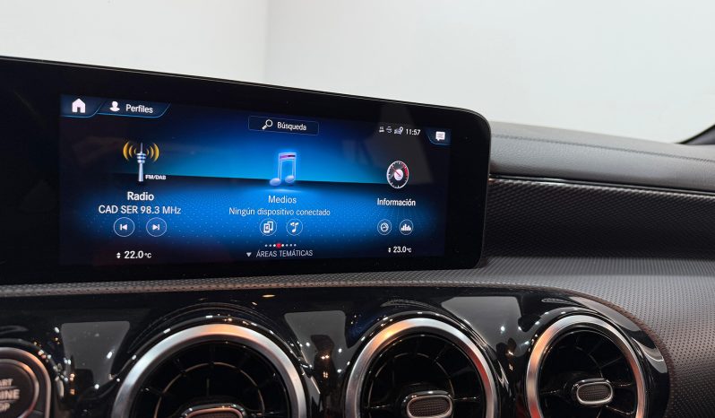 MERCEDES CLA 180 SHOOTING BRAKE full