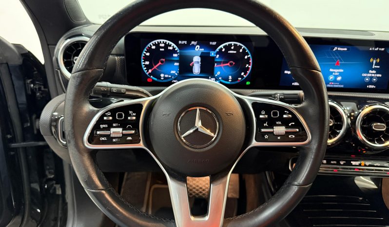 MERCEDES CLA 180 SHOOTING BRAKE full