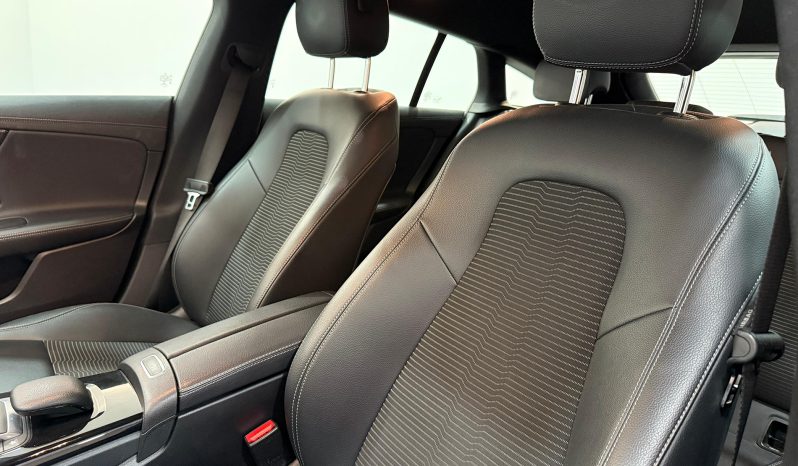 MERCEDES CLA 180 SHOOTING BRAKE full