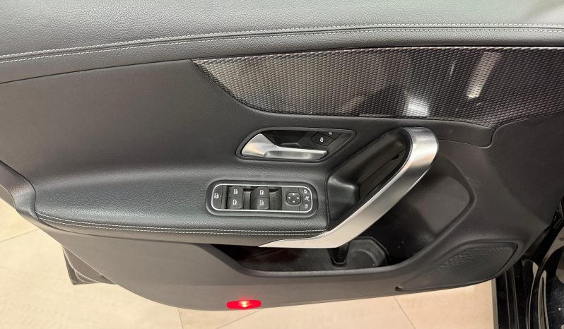 MERCEDES CLA 180 SHOOTING BRAKE full