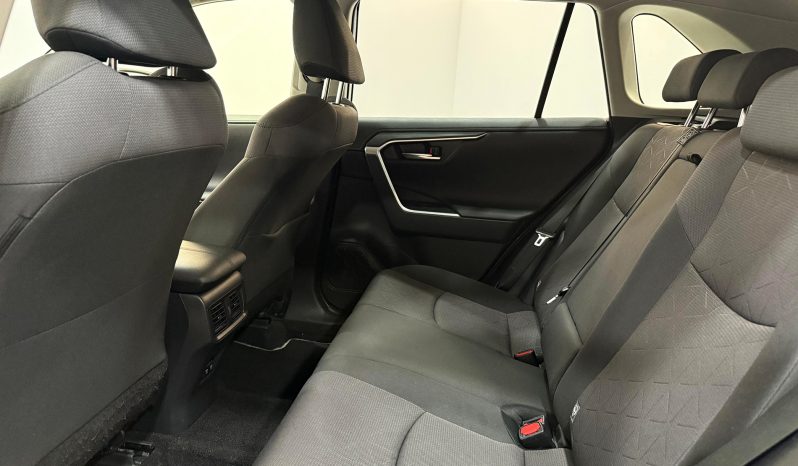 TOYOTA RAV4 HYBRID DYNAMIC full