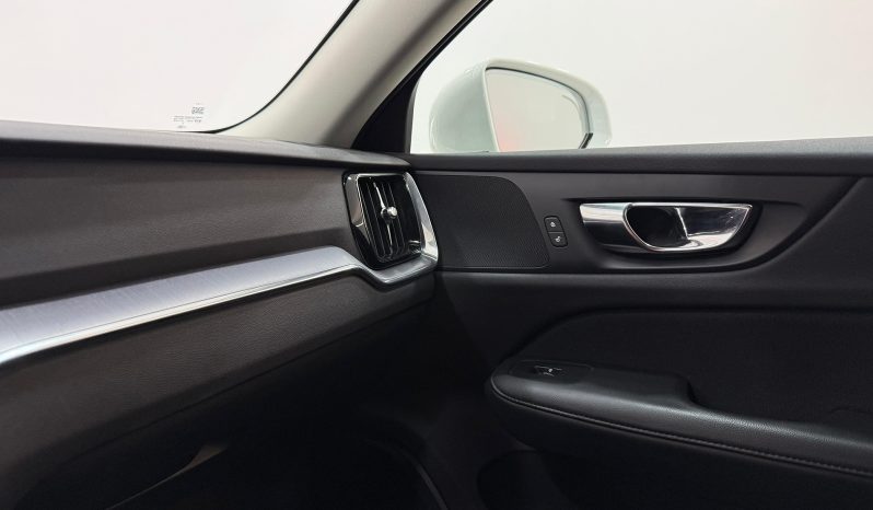 VOLVO V60 T6 INSCRIPTION full
