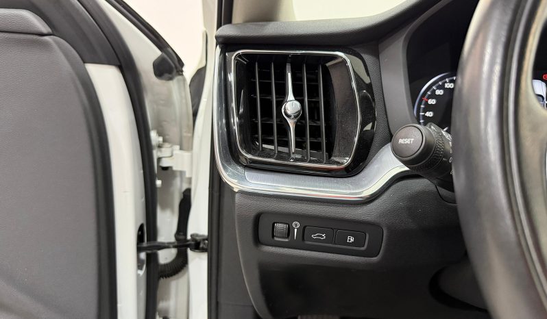 VOLVO V60 T6 INSCRIPTION full
