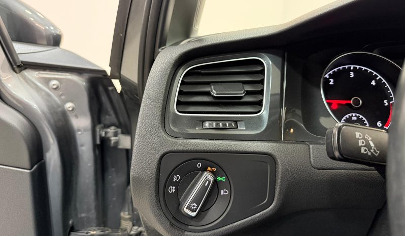 VOLKSWAGEN GOLF 1.6 TDI ADVANCE full