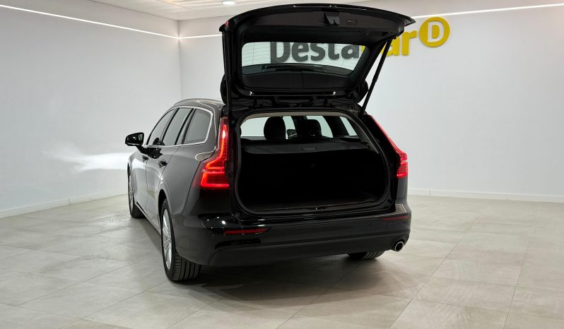 VOLVO V60 D3 MOMENTUM PRO full