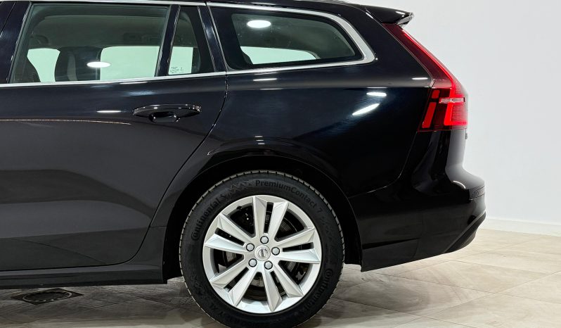 VOLVO V60 D3 MOMENTUM PRO full