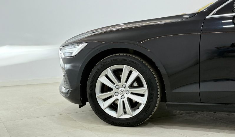 VOLVO V60 D3 MOMENTUM PRO full