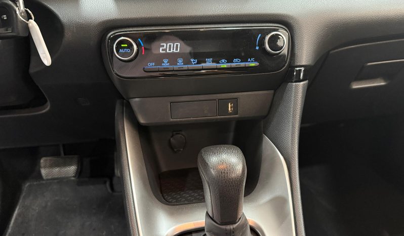 TOYOTA YARIS 1.5 120H HYBRID full