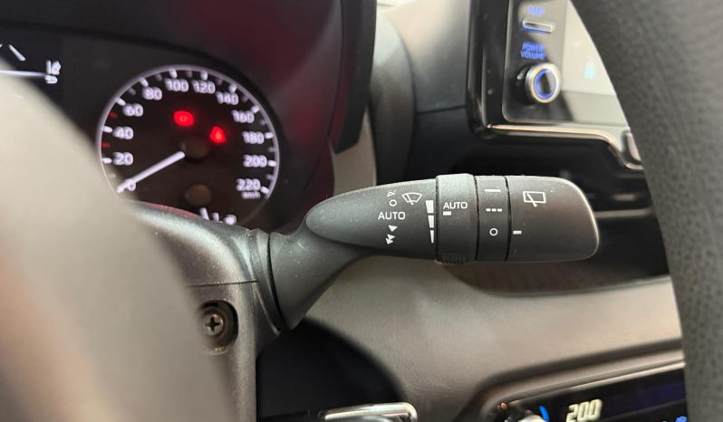 TOYOTA YARIS 1.5 120H HYBRID full
