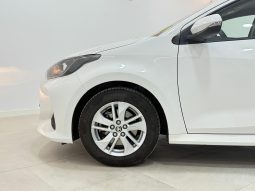 TOYOTA YARIS 1.5 120H HYBRID full