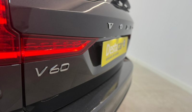 VOLVO V60 D3 MOMENTUM PRO full