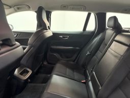 VOLVO V60 D3 MOMENTUM PRO full