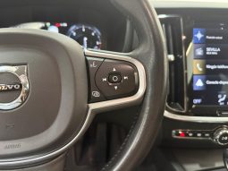 VOLVO V60 D3 MOMENTUM PRO full