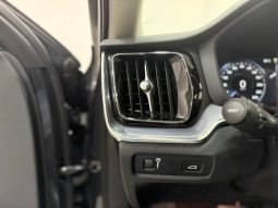 VOLVO V60 D3 MOMENTUM PRO full