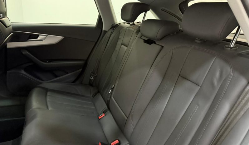 AUDI A4 AVANT BLACK LINE 30 TDI S-TRONIC full