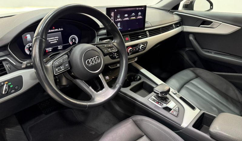 AUDI A4 AVANT BLACK LINE 30 TDI S-TRONIC full