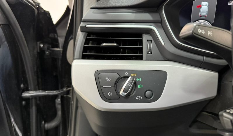 AUDI A4 AVANT BLACK LINE 30 TDI S-TRONIC full