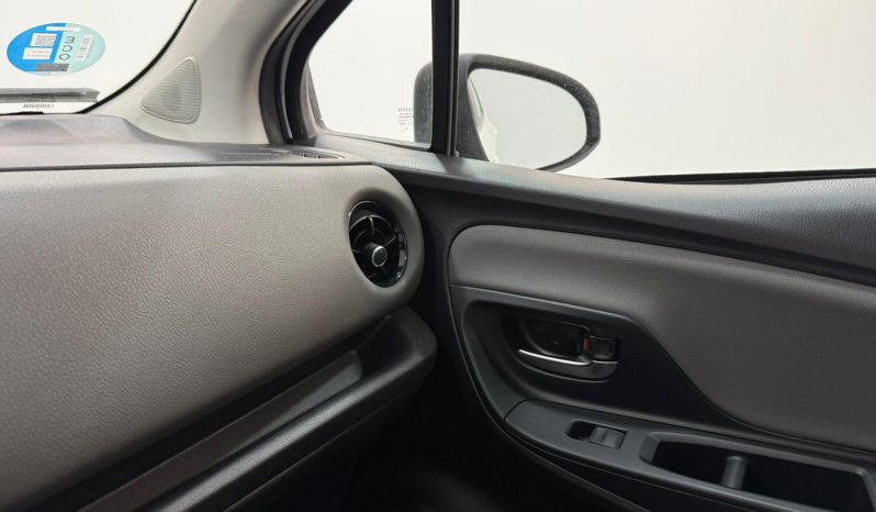 TOYOTA YARIS 1.5 HYBRID ACTIVE 100CV full