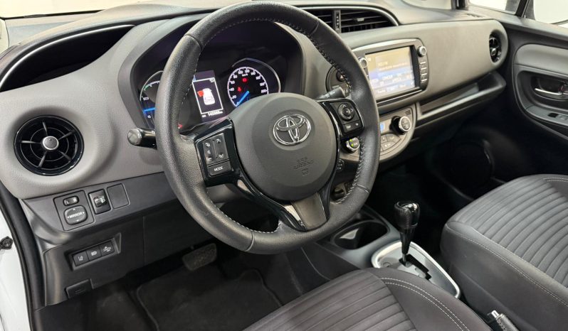 TOYOTA YARIS 1.5 HYBRID ACTIVE 100CV full