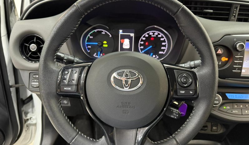 TOYOTA YARIS 1.5 HYBRID ACTIVE 100CV full