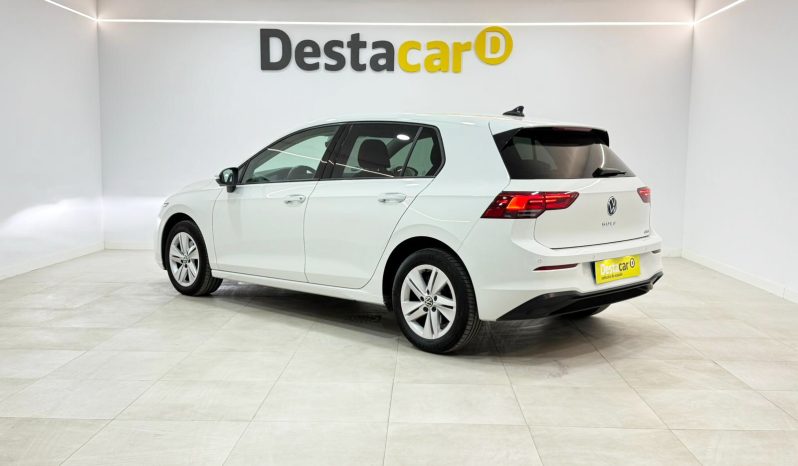 VOLKSWAGEN GOLF E TSI LIFE full