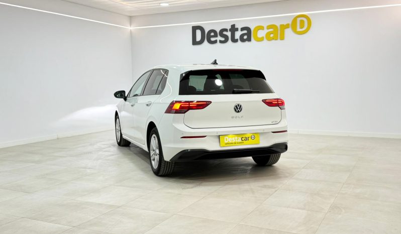 VOLKSWAGEN GOLF E TSI LIFE full