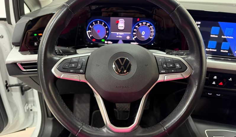 VOLKSWAGEN GOLF E TSI LIFE full