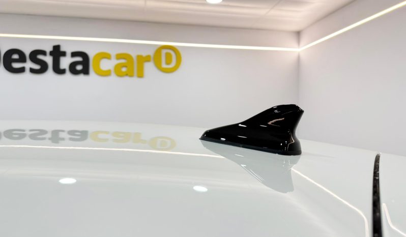 VOLKSWAGEN GOLF E TSI LIFE full