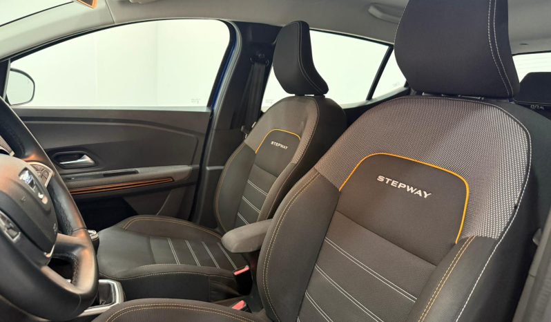 DACIA SANDERO STEPWAY full