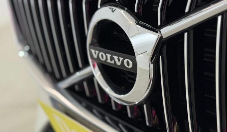 VOLVO XC60 T6 RECHARGE INSCRIPTION full