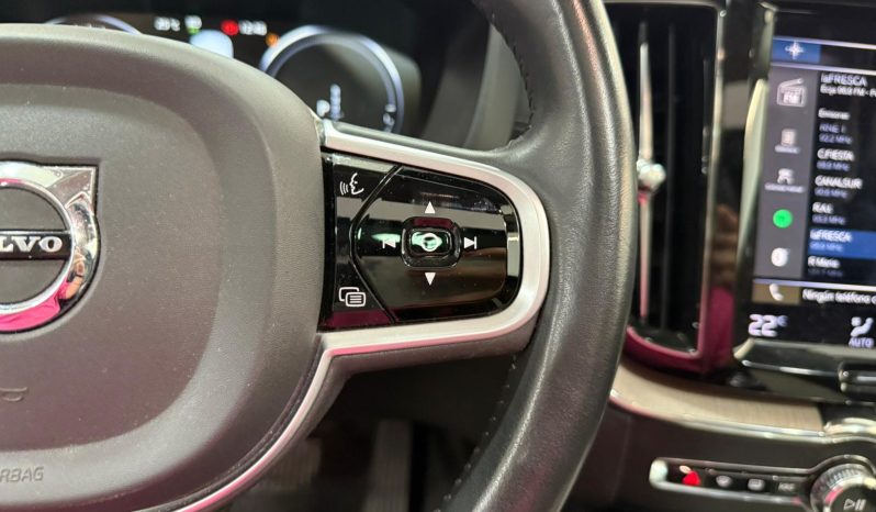 VOLVO XC60 T6 RECHARGE INSCRIPTION full