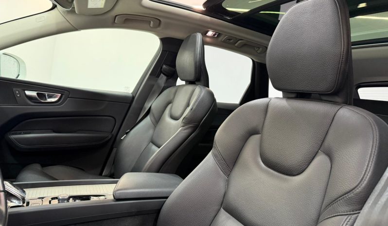 VOLVO XC60 T6 RECHARGE INSCRIPTION full