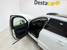 VOLVO XC60 T6 RECHARGE INSCRIPTION full