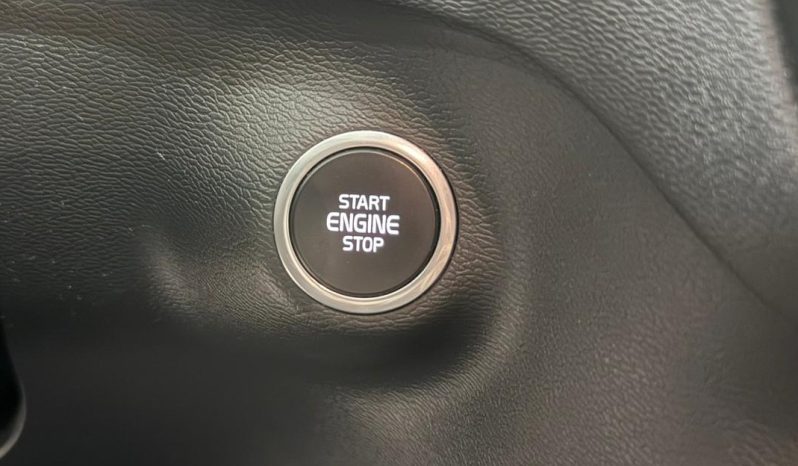 VOLVO XC40 T2 MOMENTUM CORE 2WD 1.5 full