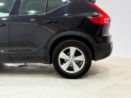 VOLVO XC40 T2 MOMENTUM CORE 2WD 1.5 full