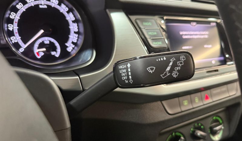 SKODA FABIA LIKE 1.0 TSI full