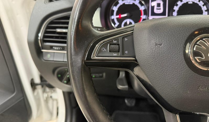 SKODA FABIA LIKE 1.0 TSI full