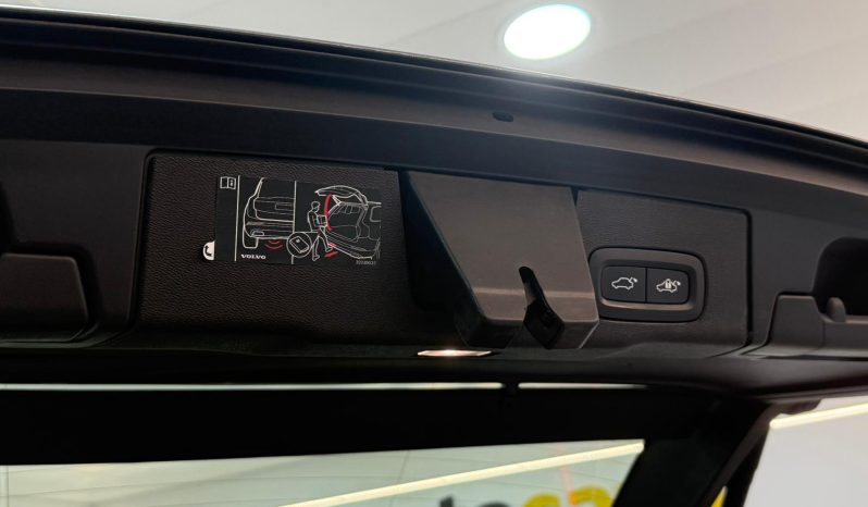 VOLVO XC60 2.0 T6 AWD RECHARGE INSCRIPTION AUTO full