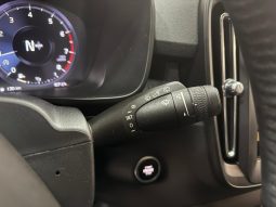 VOLVO XC40 MOMENTUM T2 1.5 full