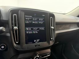 VOLVO XC40 MOMENTUM T2 1.5 full