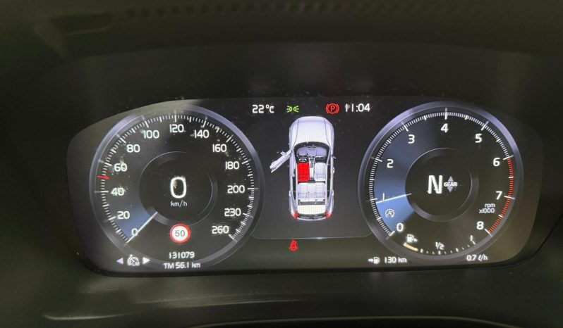 VOLVO XC40 MOMENTUM T2 1.5 full