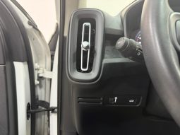 VOLVO XC40 MOMENTUM T2 1.5 full