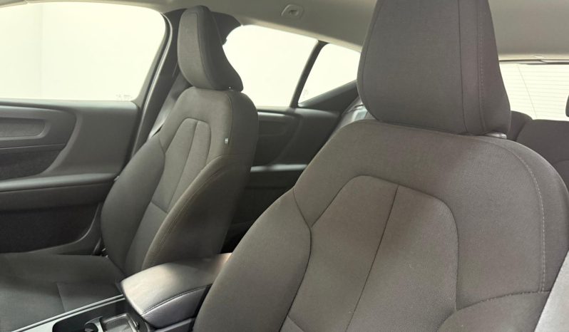 VOLVO XC40 MOMENTUM T2 1.5 full