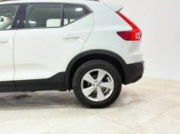 VOLVO XC40 MOMENTUM T2 1.5 full