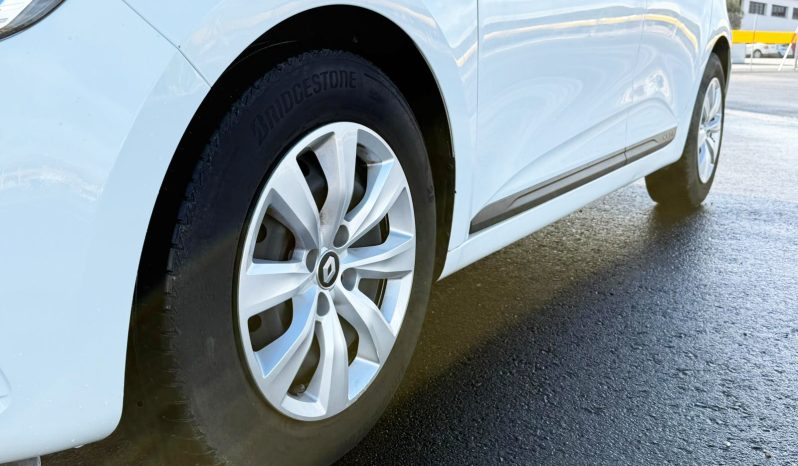 RENAULT CLIO LIFE SCE full