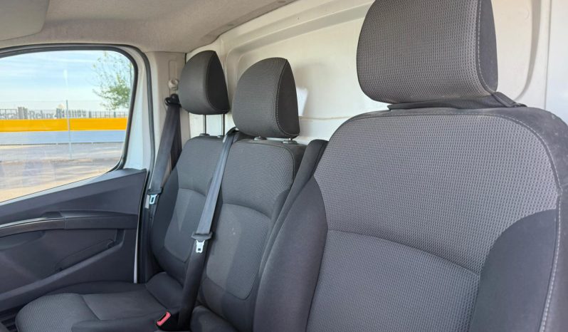 RENAULT TRAFIC BLUE DCI 110CV full